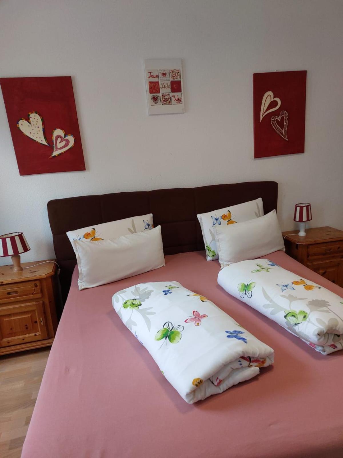 Schwabenstuben Doppelzimmer 미르스부르크 외부 사진