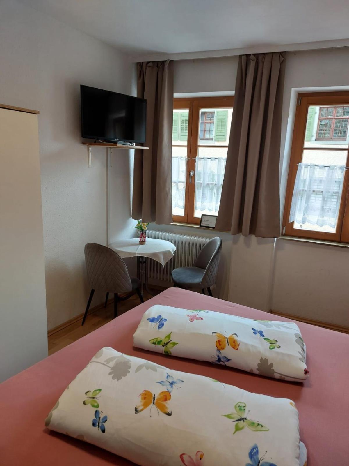 Schwabenstuben Doppelzimmer 미르스부르크 외부 사진