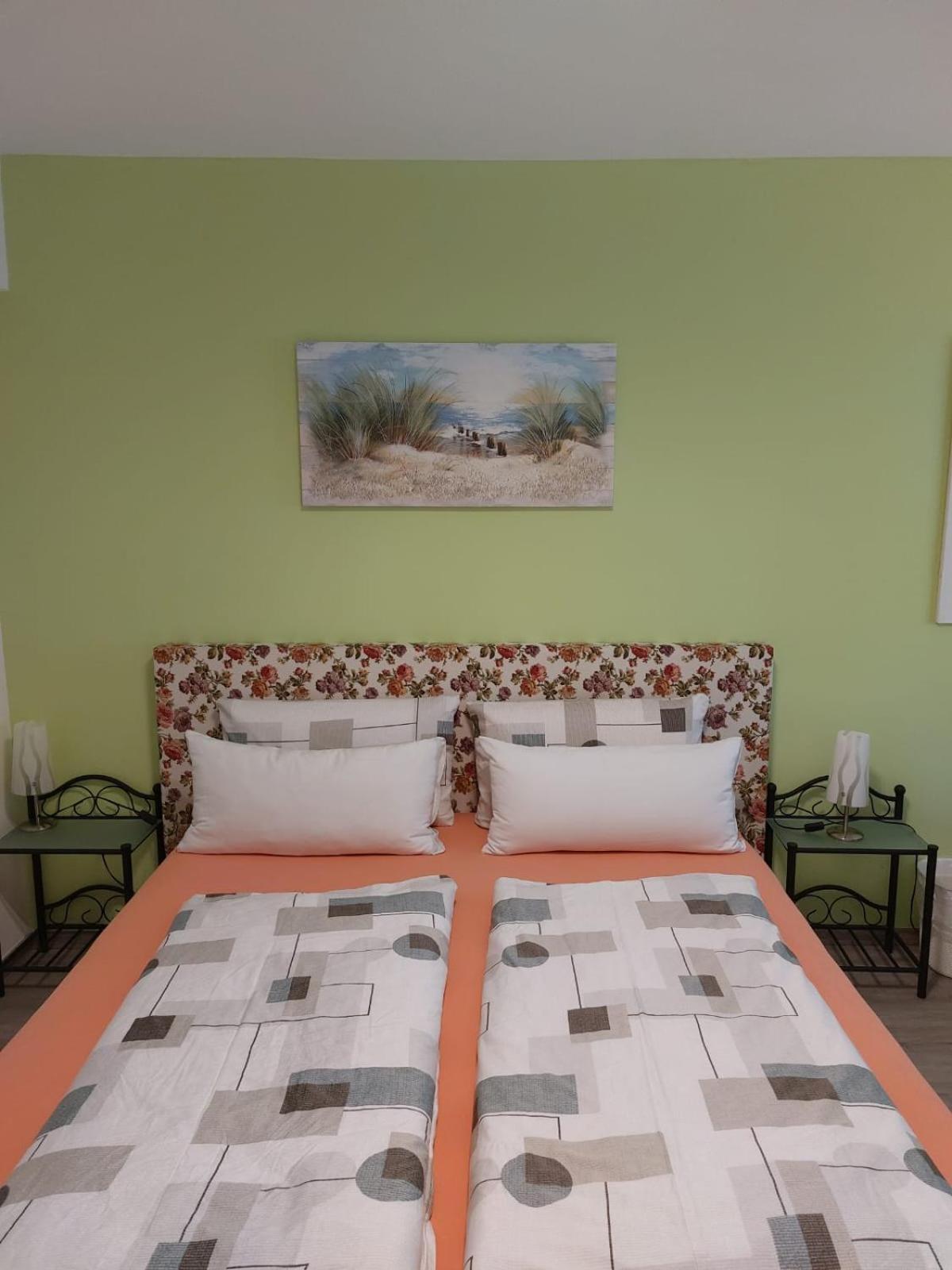 Schwabenstuben Doppelzimmer 미르스부르크 외부 사진