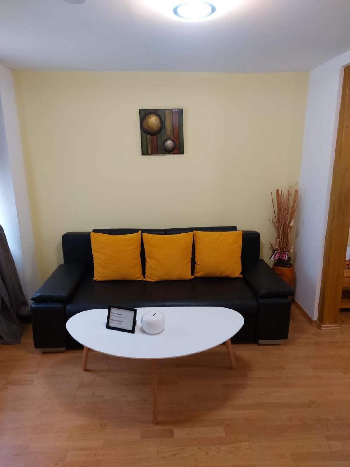 Schwabenstuben Doppelzimmer 미르스부르크 외부 사진
