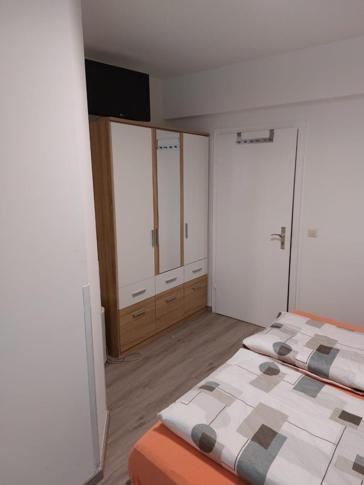 Schwabenstuben Doppelzimmer 미르스부르크 외부 사진